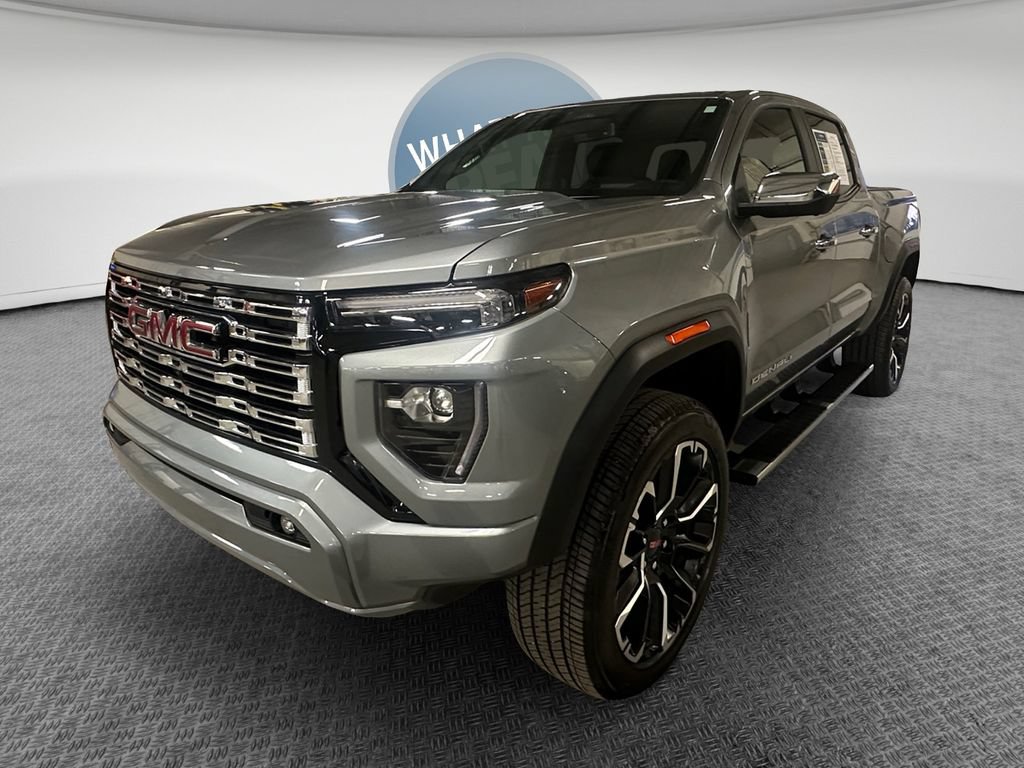 Certified 2026 GMC Canyon Denali AWD/4WD image 9
