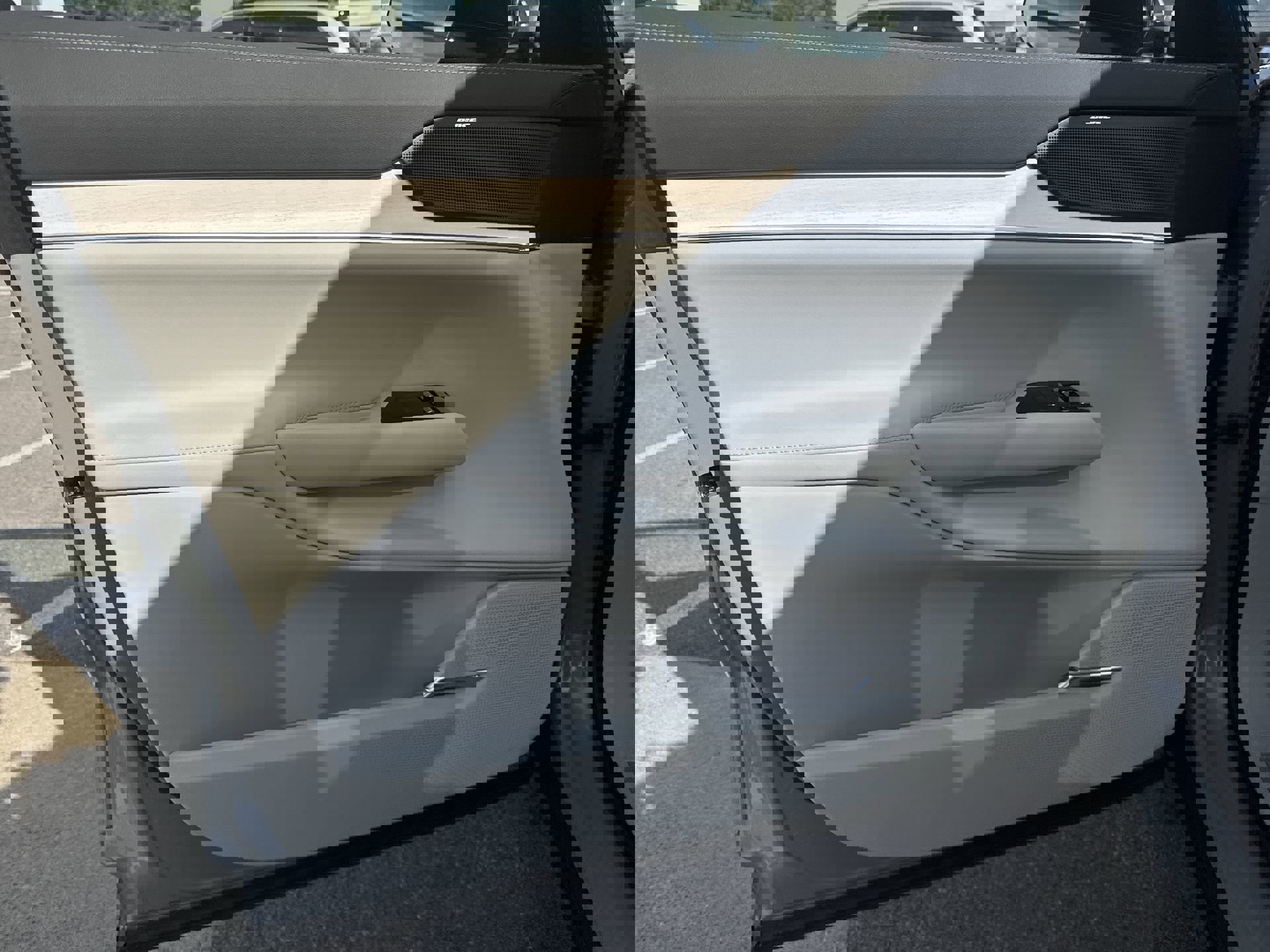 New 2025 Volvo EX90 Ultra image 21