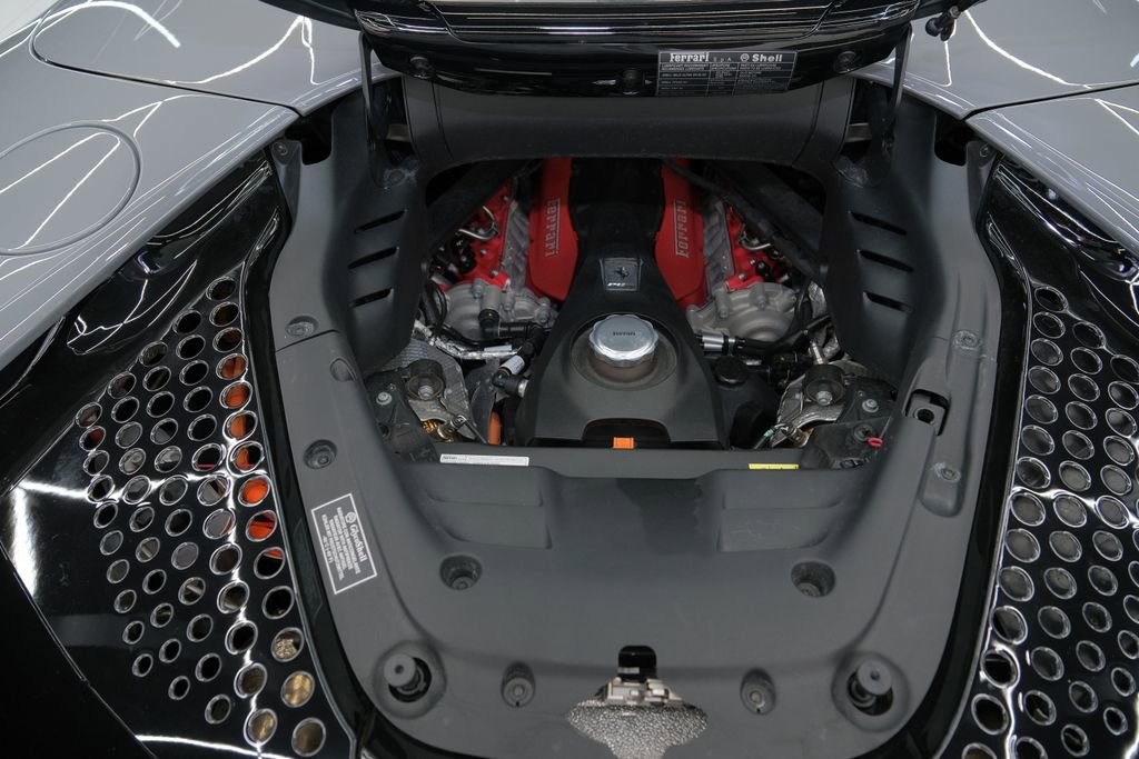 Used 2022 Ferrari SF90 Spider AWD/4WD image 48