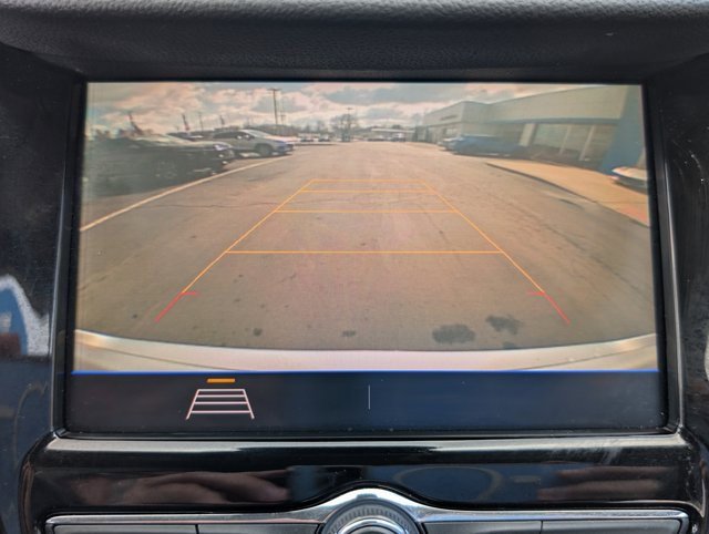 Used 2022 Chevrolet Trax LT w/ LT Convenience Package image 23