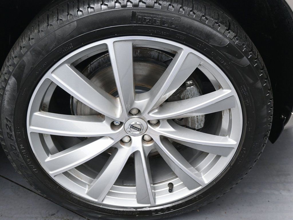 Used 2023 Volvo XC90 B6 Plus AWD/4WD image 42