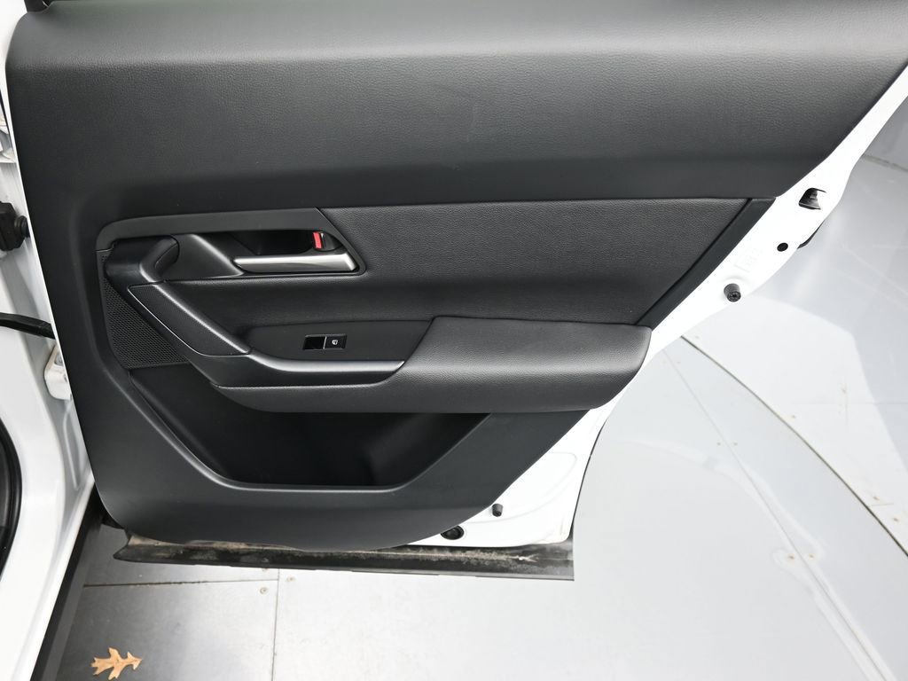 Used 2025 MAZDA CX-50 AWD 2.5 S w/ Select Package image 14