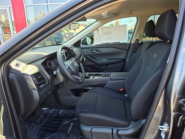 New 2026 Nissan Rogue S image 14