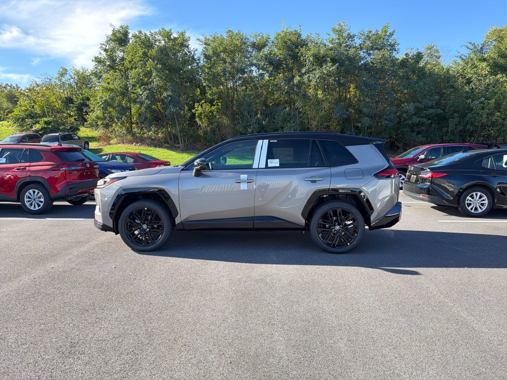 Used 2026 Toyota RAV4 XSE w/ Weather Package AWD/4WD image 5