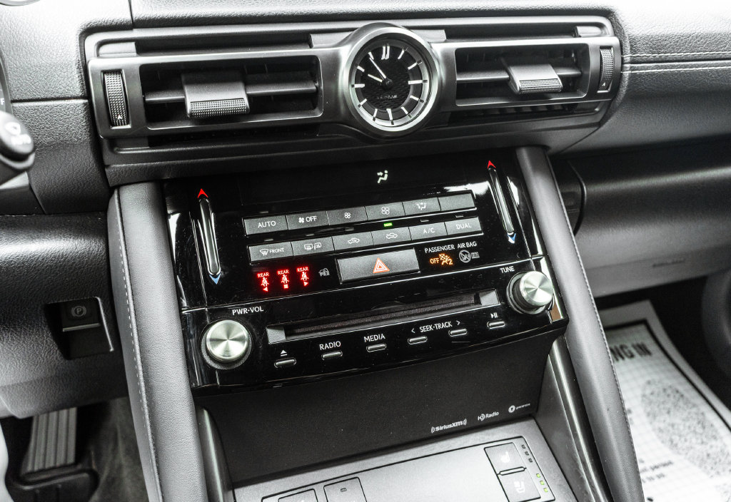 Used 2024 Lexus IS 300 AWD w/ Premium Package image 19