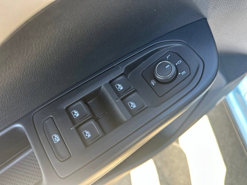 New 2027 Volkswagen Taos SEL AWD/4WD image 11
