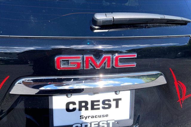 Used 2024 GMC Terrain SLT AWD/4WD image 30