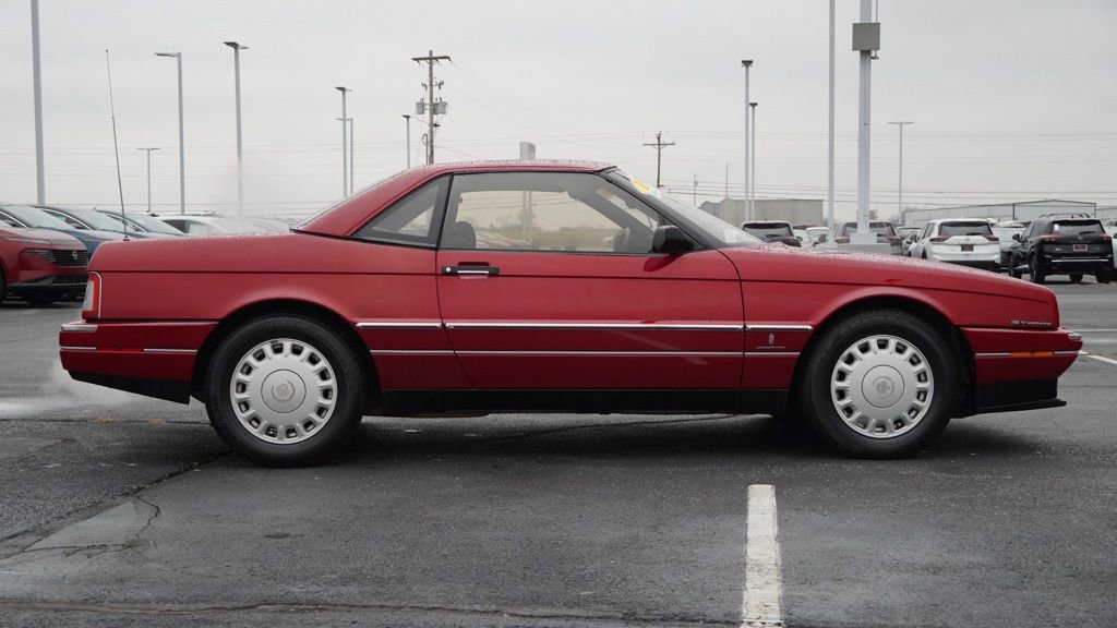 Used 1993 Cadillac Allante image 4