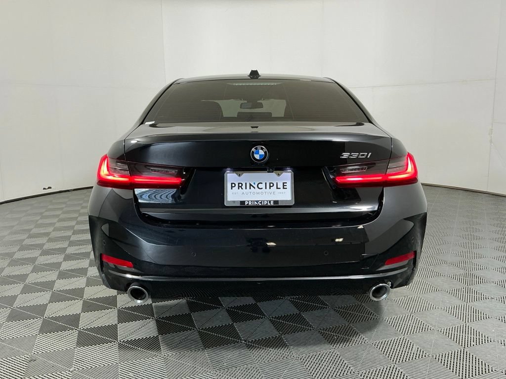 Used 2023 BMW 330i Sedan w/ Premium Package RWD image 6