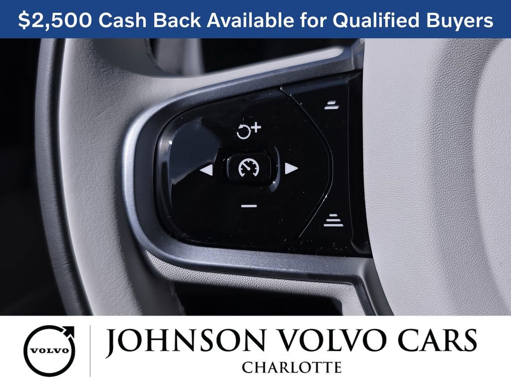 New 2026 Volvo XC90 B6 Ultra w/ Protection Package image 19