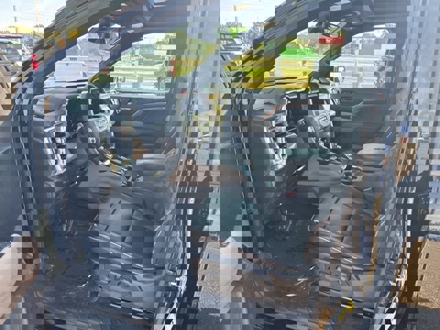 Certified 2024 GMC Canyon Denali image 9