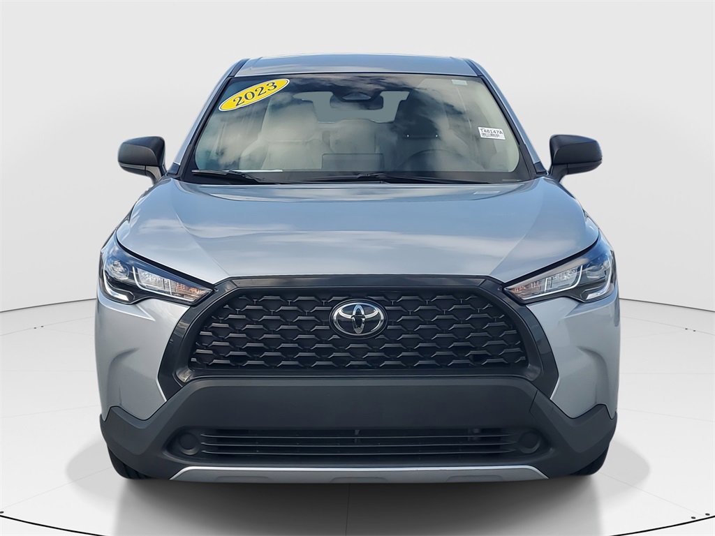 Used 2023 Toyota Corolla Cross L image 3