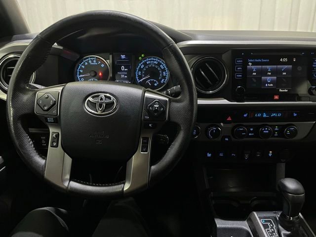 Used 2019 Toyota Tacoma Limited image 19