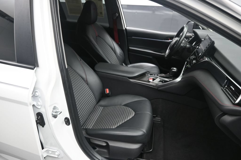 Used 2022 Toyota Camry TRD w/ TRD Package w/JBL Audio FWD image 27