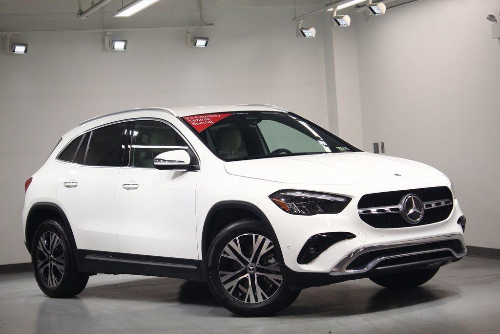 Used 2025 Mercedes-Benz GLA 250 4MATIC image 2