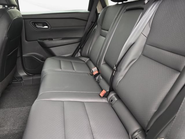 Used 2026 Nissan Rogue Dark Armor AWD/4WD image 14