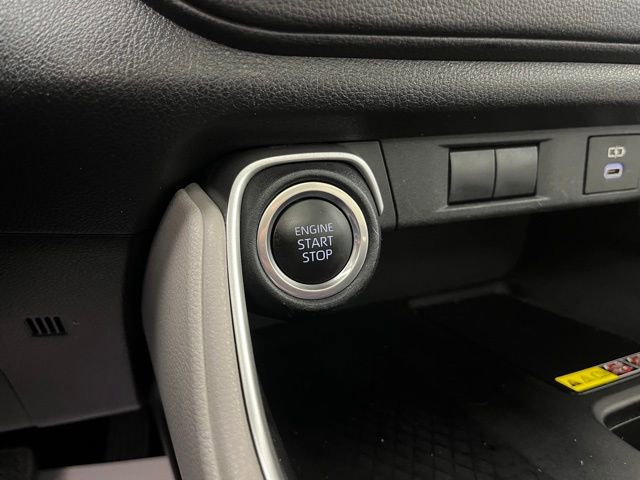 Used 2024 Toyota Grand Highlander XLE image 25