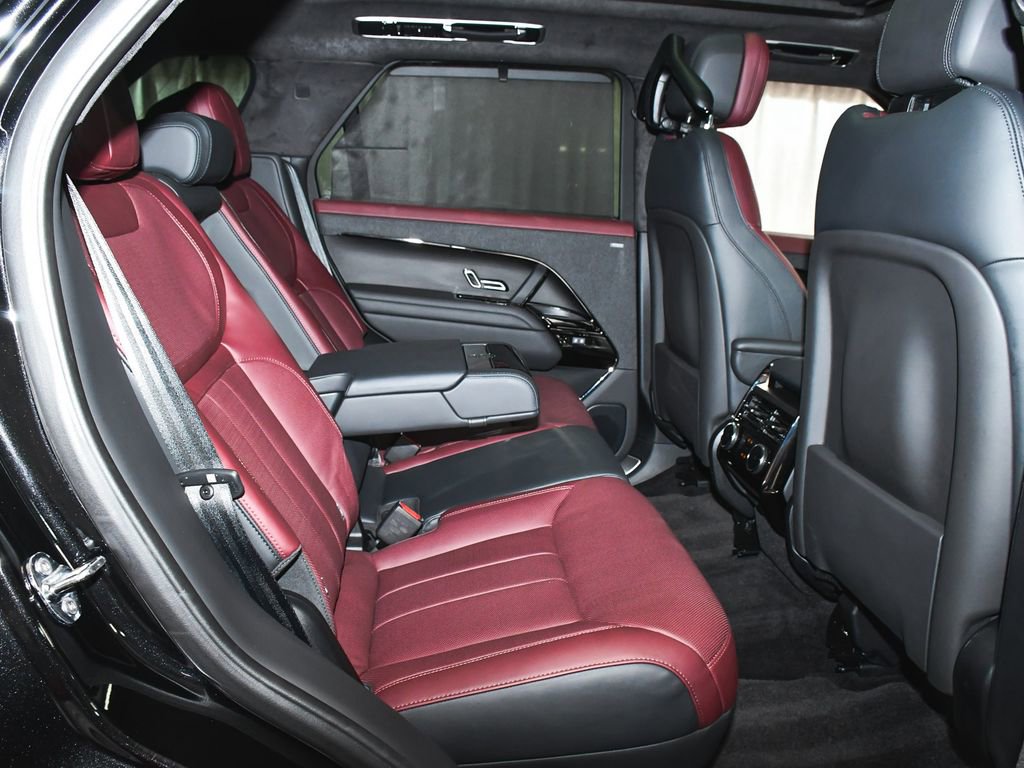 Used 2025 Land Rover Range Rover Sport Autobiography image 61