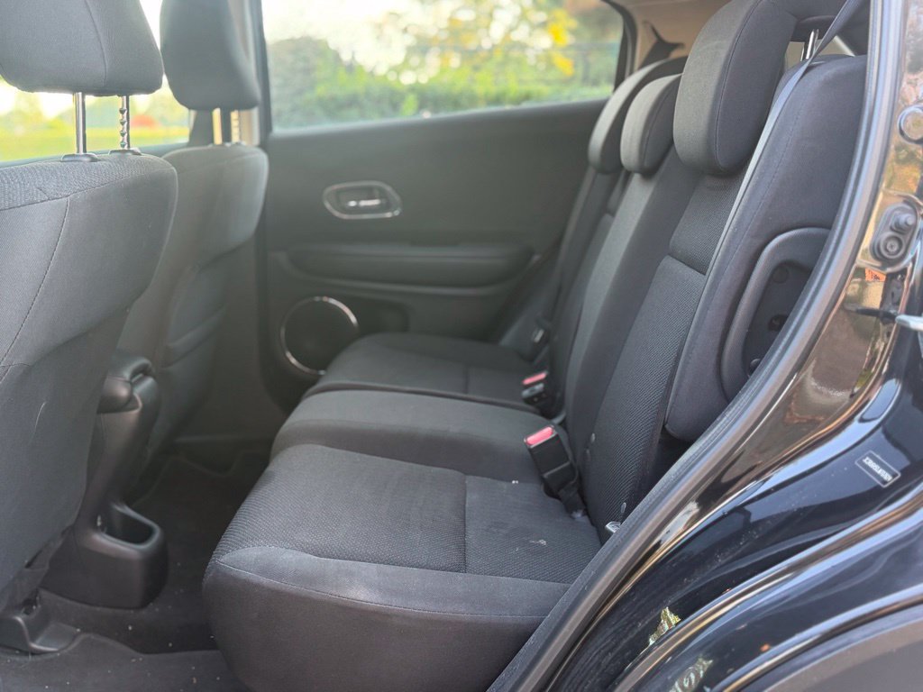 Used 2018 Honda HR-V EX image 13