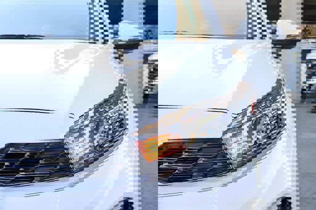 Used 2023 Kia Forte LXS w/ LXS Technology Package image 4