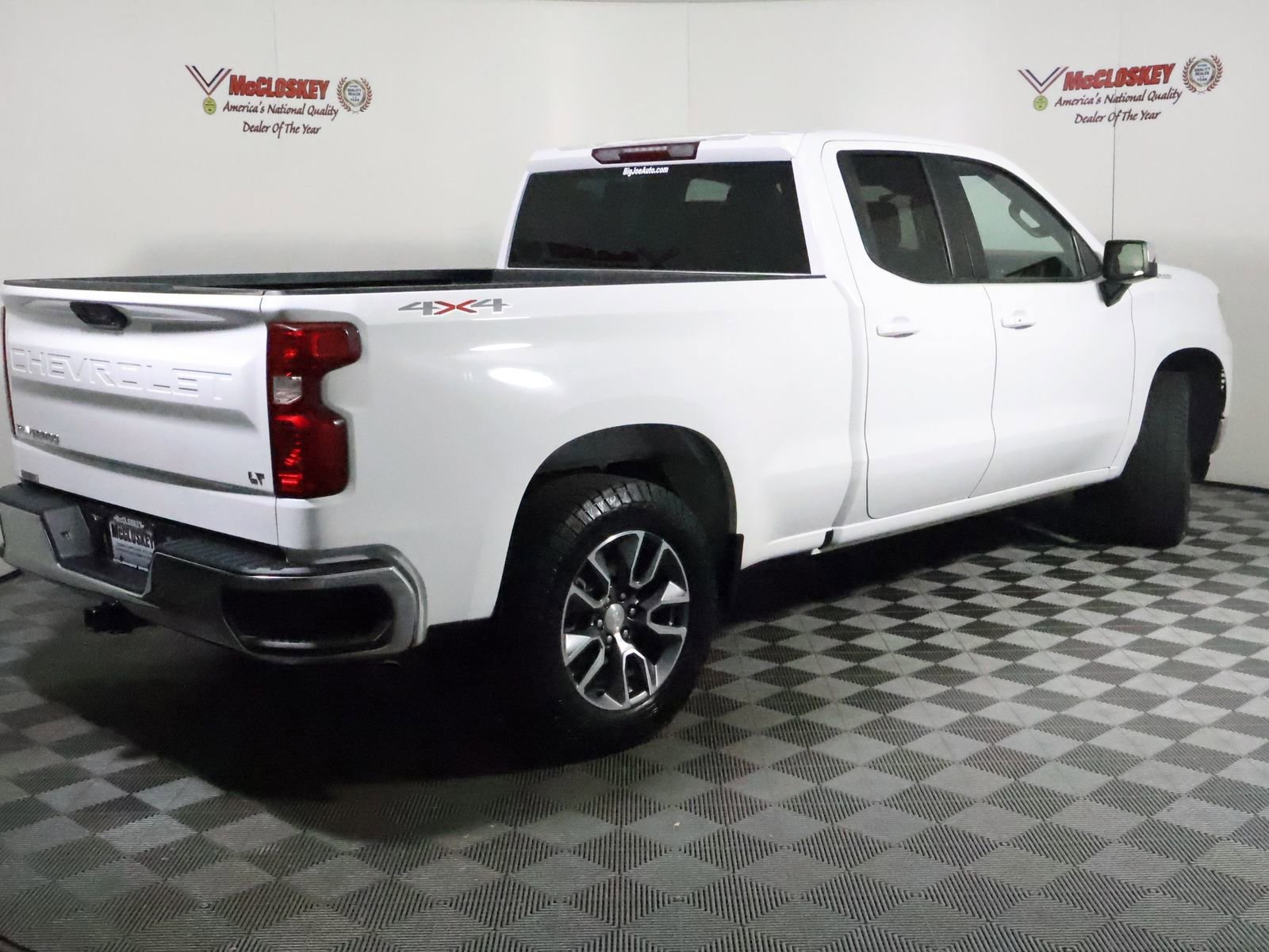 Used 2023 Chevrolet Silverado 1500 LT image 6