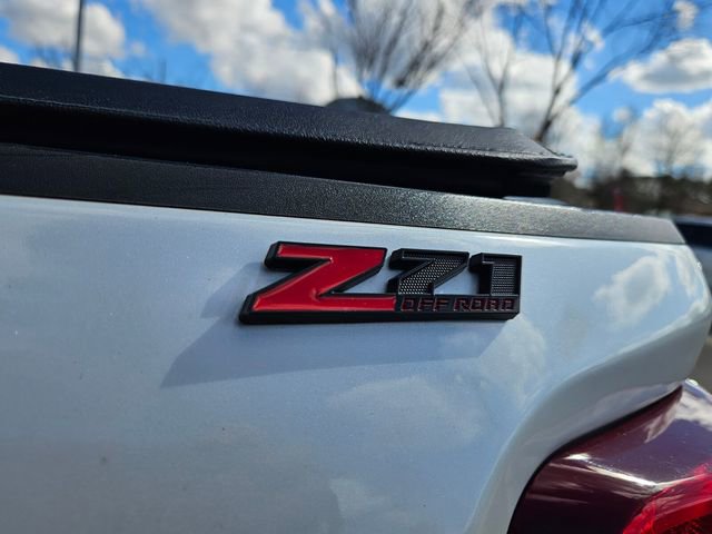 Used 2022 Chevrolet Silverado 1500 RST AWD/4WD image 10