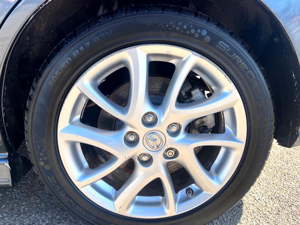 Used 2012 MAZDA MAZDA5 Touring image 26