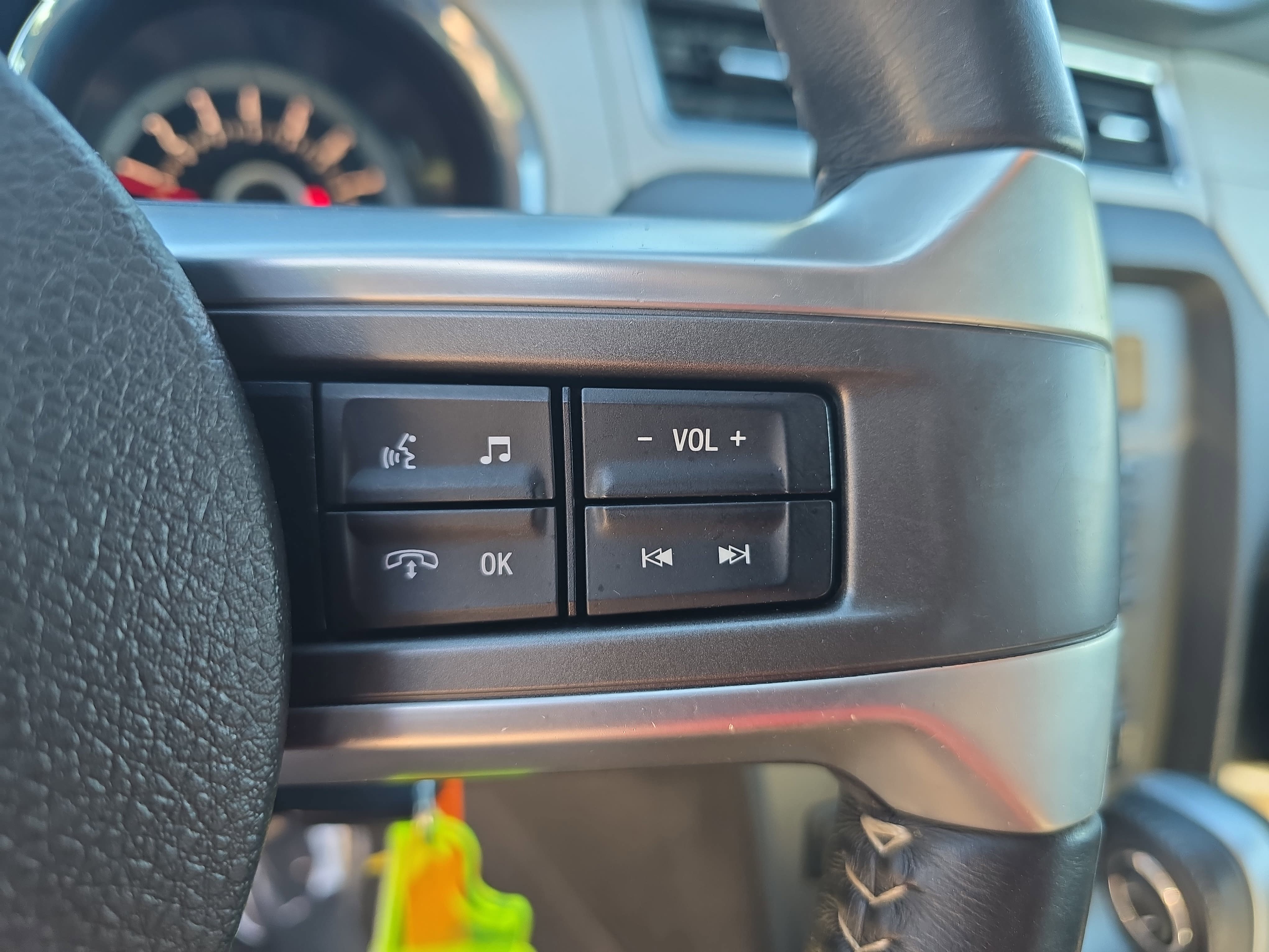 Used 2013 Ford Mustang Premium w/ Security Pkg RWD image 18
