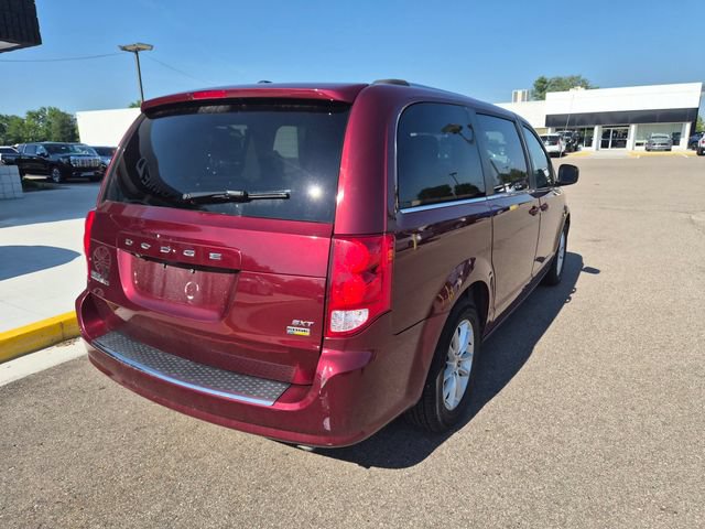 Used 2019 Dodge Grand Caravan SXT FWD image 7