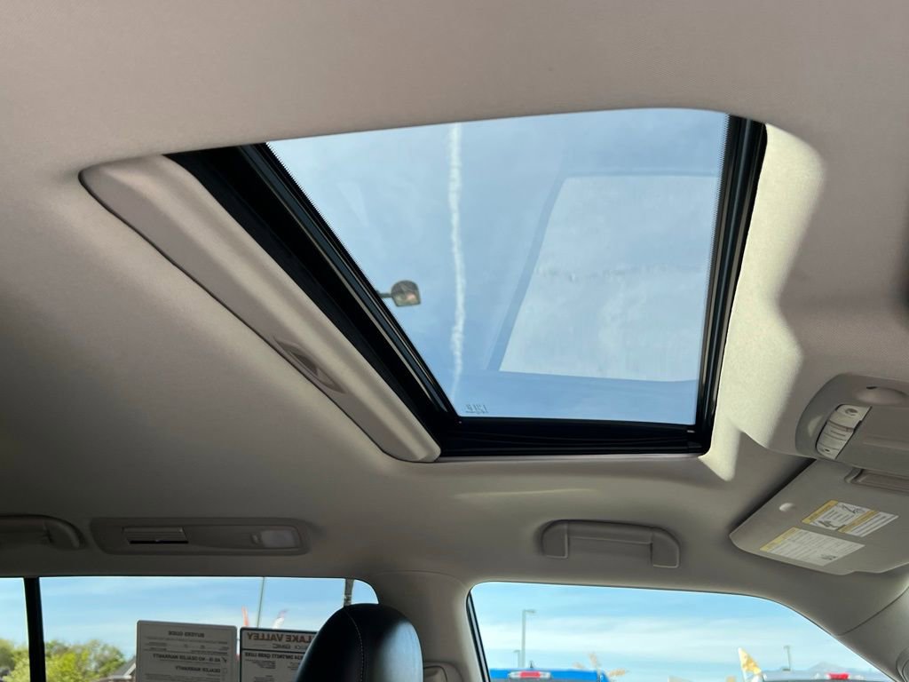 Used 2024 INFINITI QX80 Luxe image 16