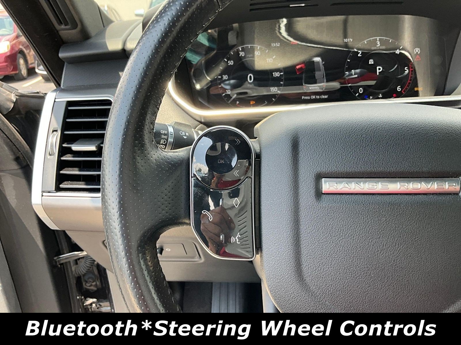 Used 2018 Land Rover Range Rover Sport SE AWD/4WD image 10