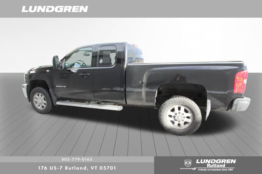 Used 2011 Chevrolet Silverado 2500 LTZ w/ LTZ Plus Package image 37