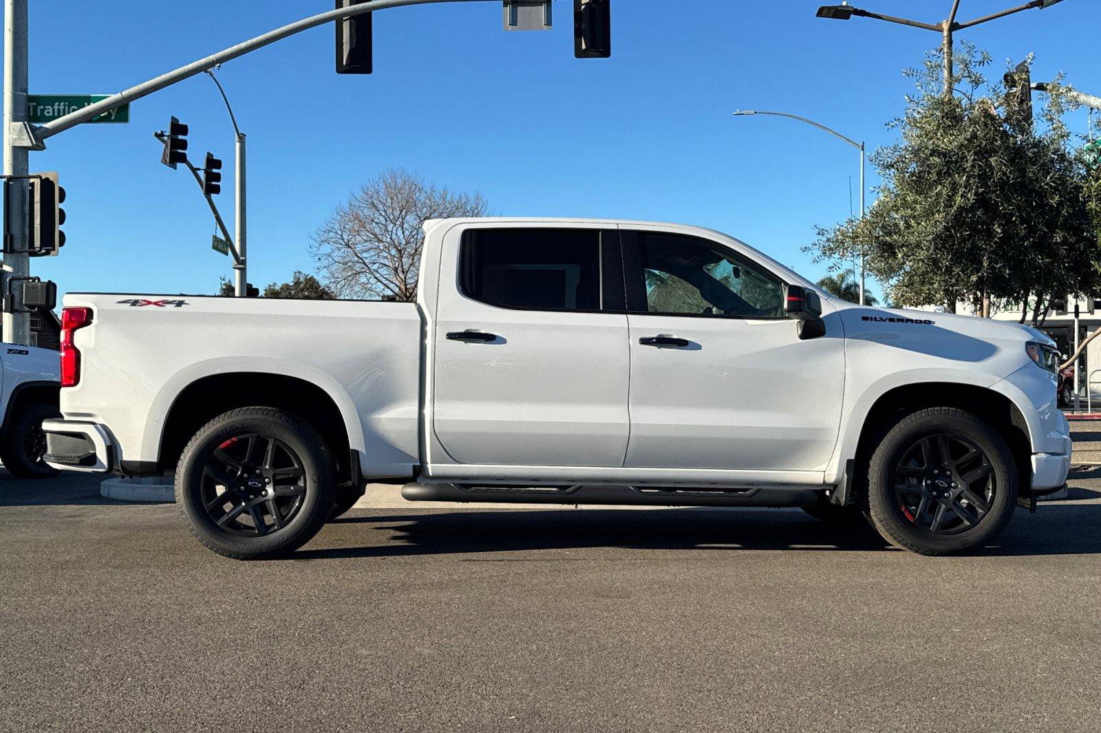 New 2026 Chevrolet Silverado 1500 RST w/ Redline Edition image 4
