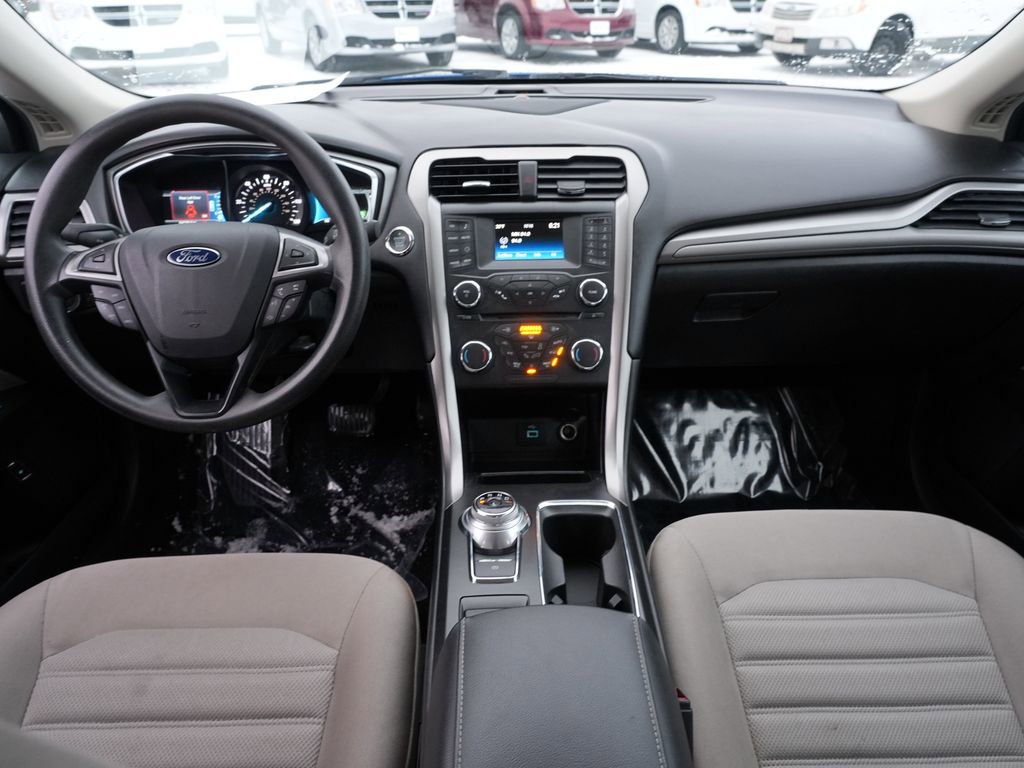 Used 2018 Ford Fusion S image 27
