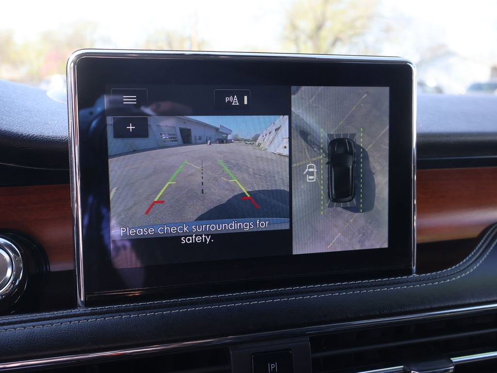 Used 2022 Lincoln Corsair Reserve w/ Equipment Group 201A image 32