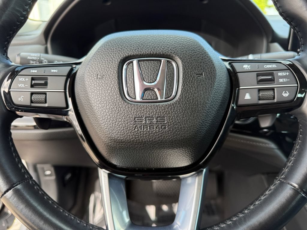 Used 2024 Honda Accord Touring image 21