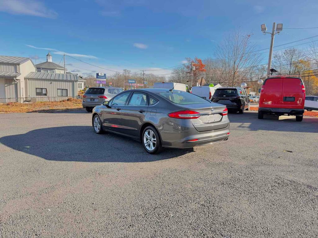 Used 2018 Ford Fusion S image 5