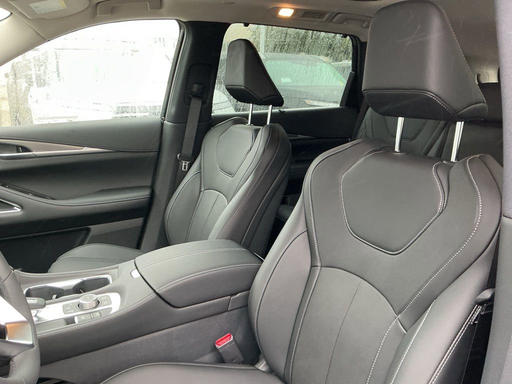 New 2026 INFINITI QX60 Luxe w/ Cargo Package FWD image 21