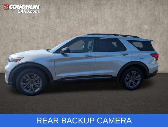 Used 2023 Ford Explorer XLT w/ Equipment Group 202A AWD/4WD image 6