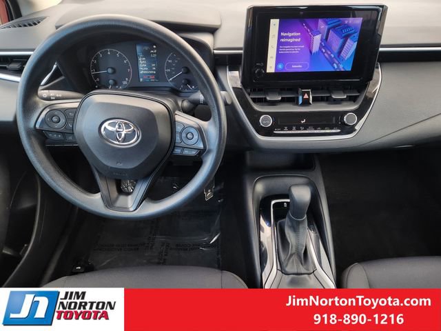 Used 2024 Toyota Corolla LE image 28
