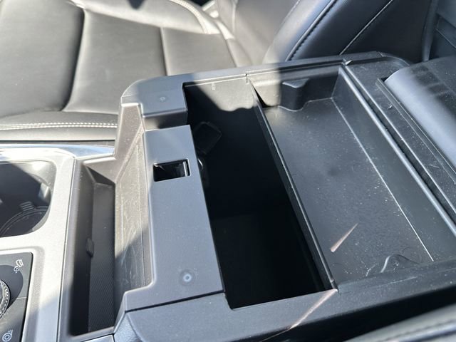 Certified 2023 Ford Explorer XLT w/ Equipment Group 202A image 26