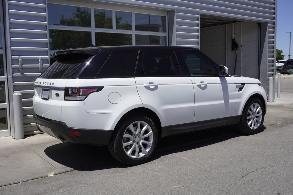 Used 2016 Land Rover Range Rover Sport HSE AWD/4WD image 4