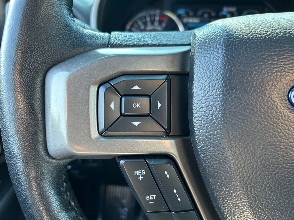 Used 2021 Ford Expedition XLT image 18