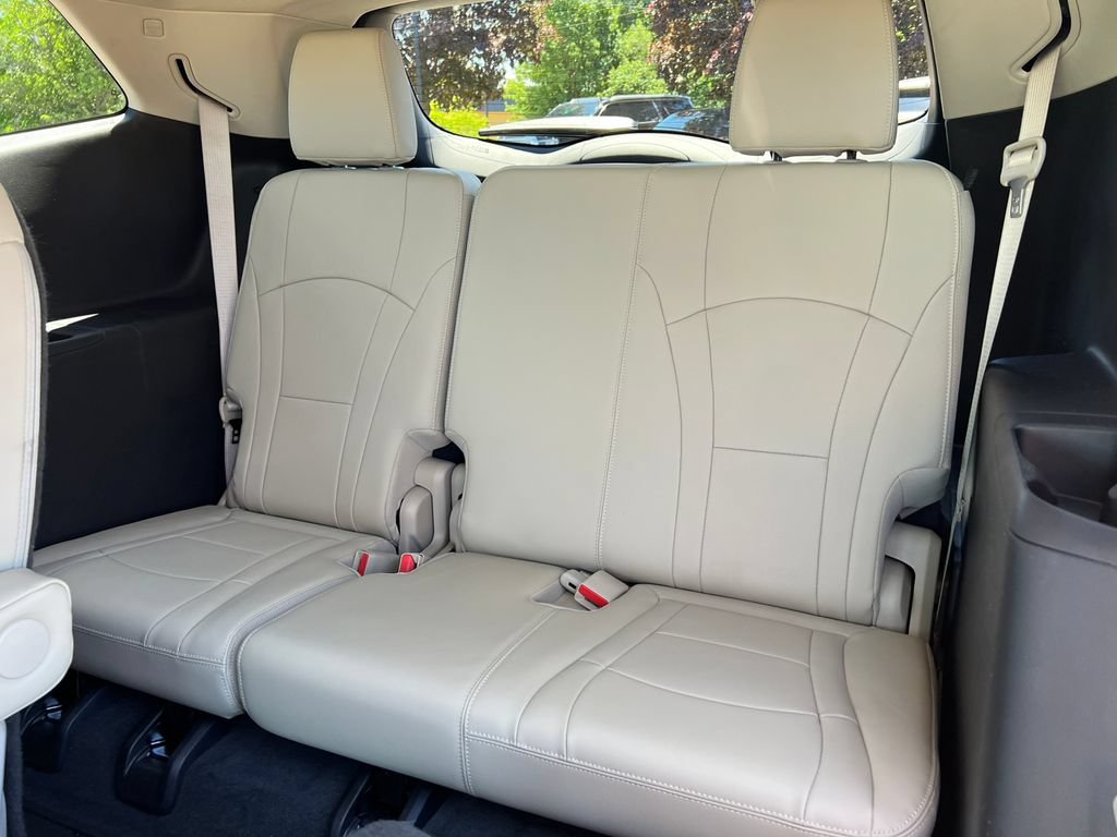 Used 2019 Buick Enclave Premium w/ Trailering Package, 5000 lbs. AWD/4WD image 6