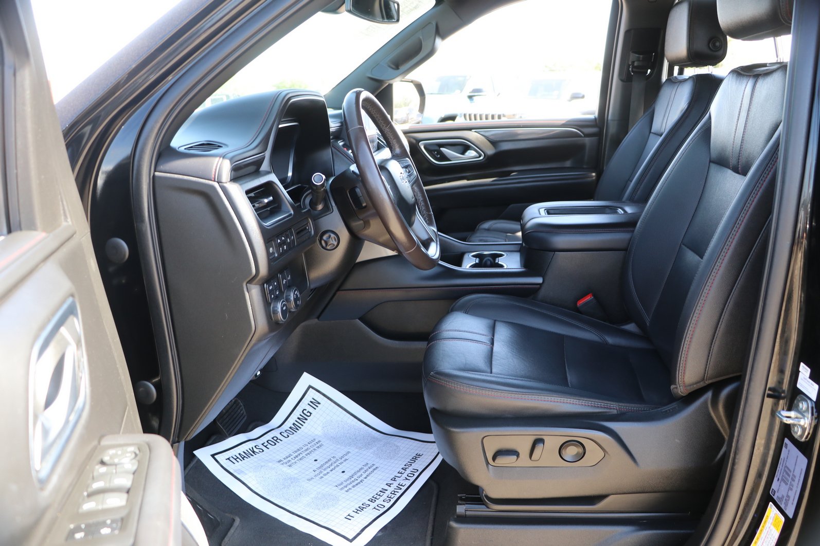 Used 2022 Chevrolet Tahoe RST w/ Sport Performance Package AWD/4WD image 13