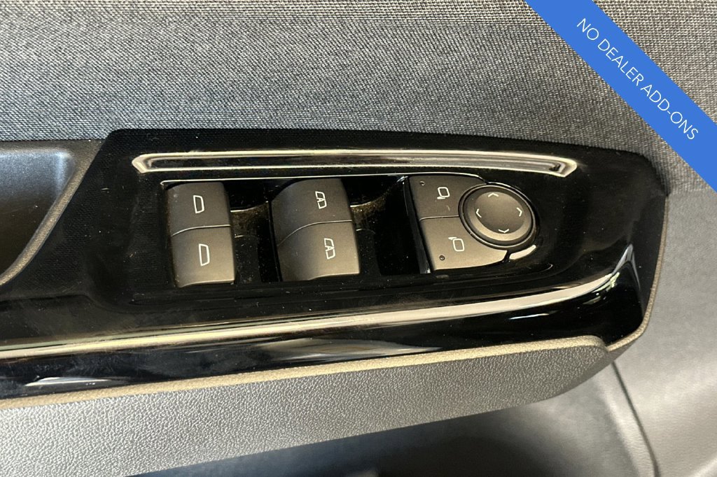 Certified 2025 Honda Prologue EX image 12