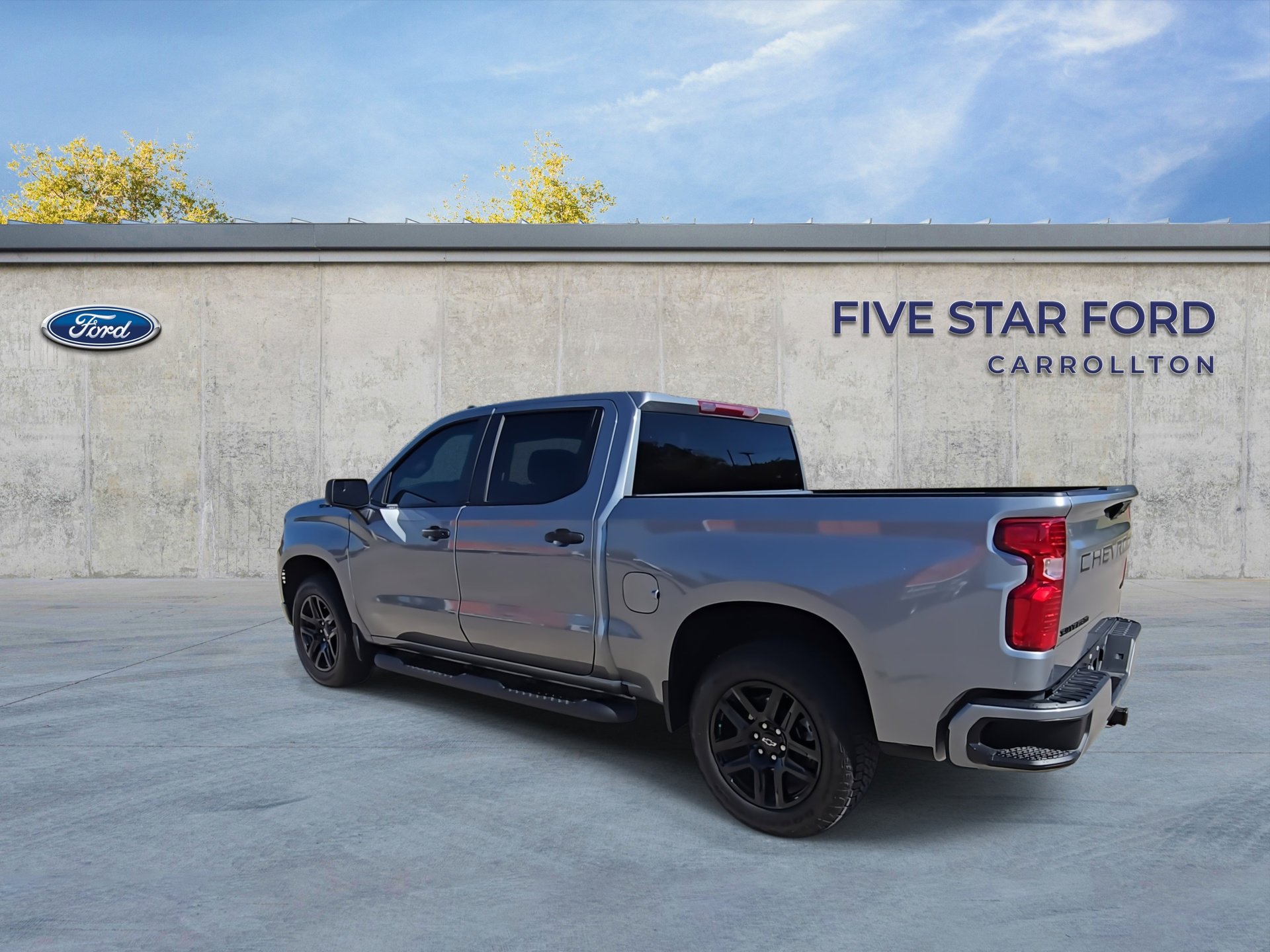 Used 2025 Chevrolet Silverado 1500 Custom w/ Turbomax Blackout Package image 7