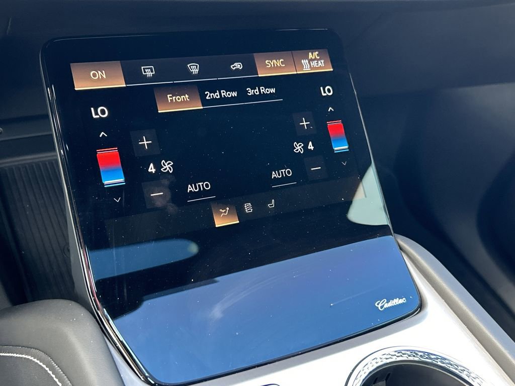 New 2026 Cadillac Vistiq Platinum image 24
