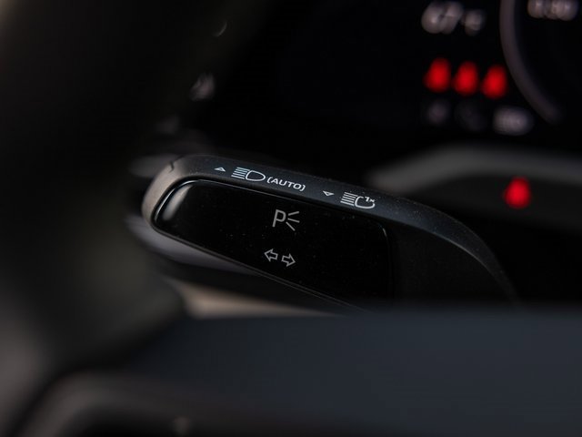 New 2025 Porsche Taycan 4S image 45