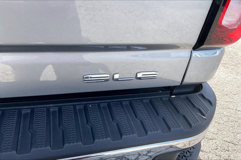 Used 2025 GMC Sierra 2500 SLE AWD/4WD image 24